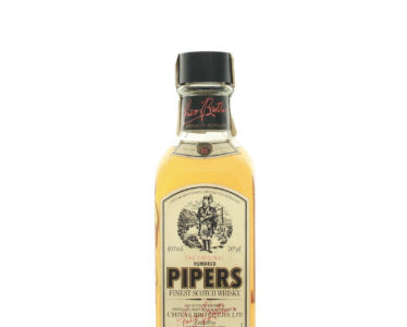 Hundred Pipers The Original (1970s Edition)