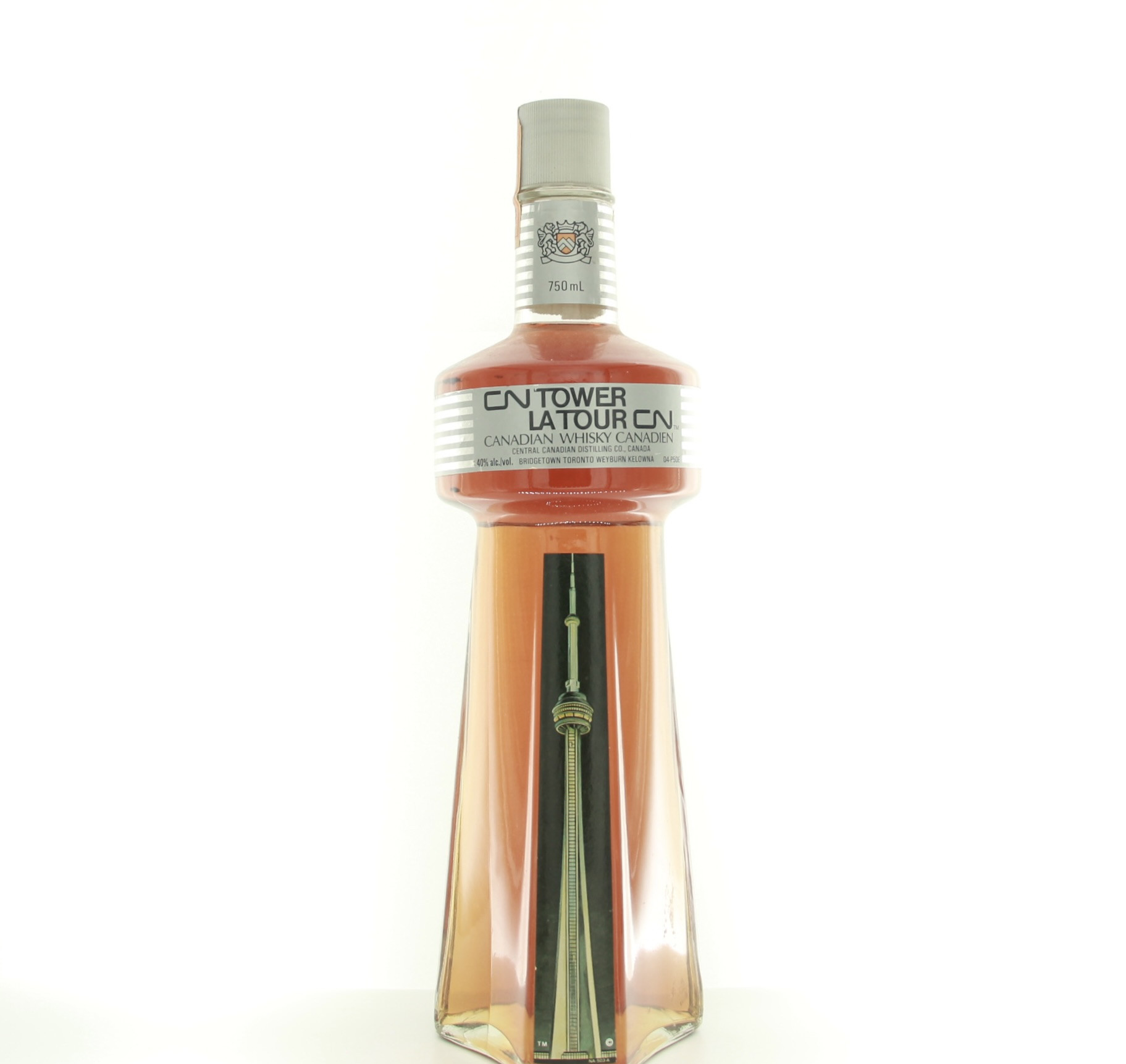 CN Tower Canadian Whisky 1981 75cl 40% Canada Toronto Whisky