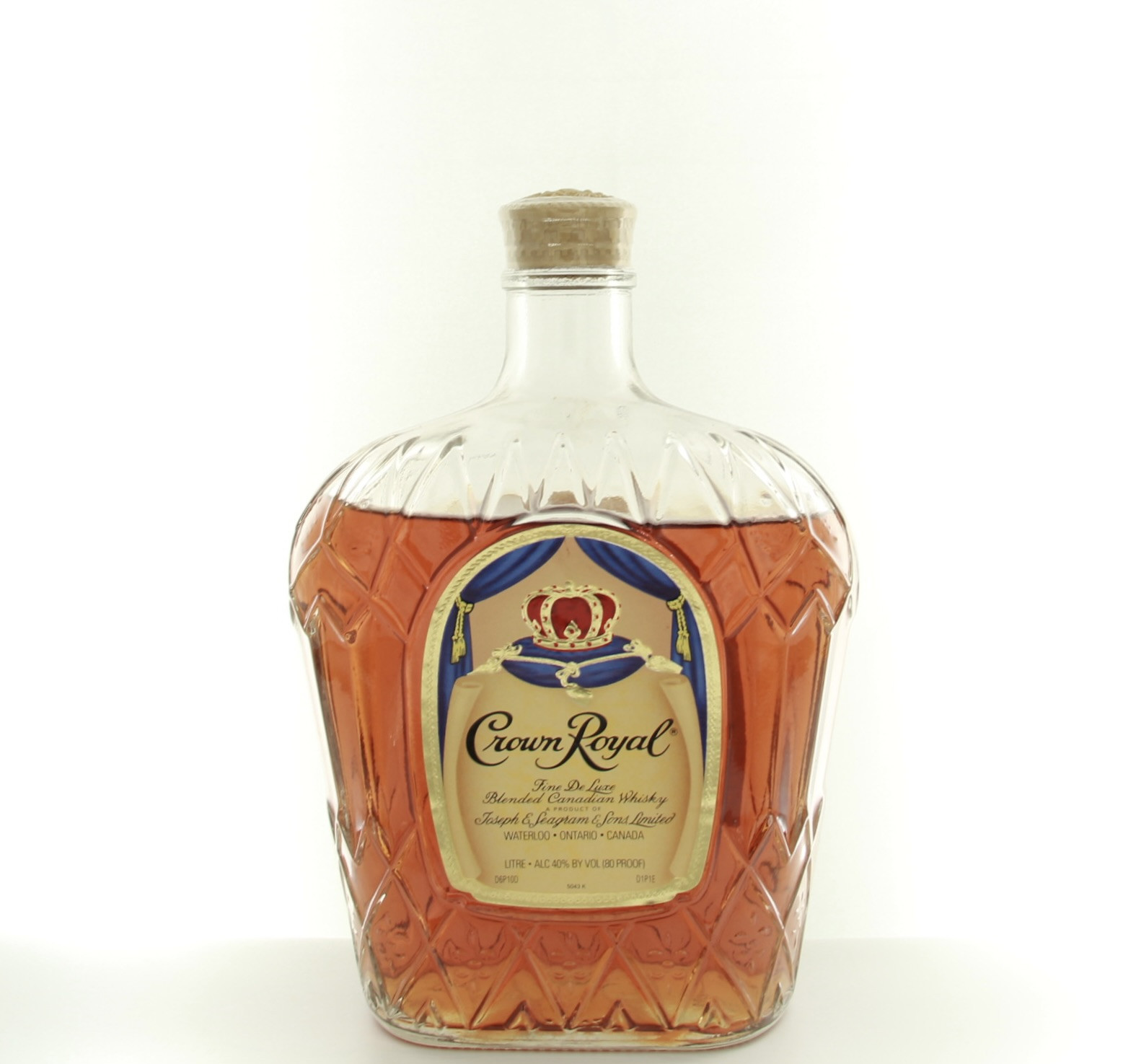 Crown Royal Fine De Luxe Blended Canadian Whisky 1lt 100cl 40% Canada Ontario Whisky