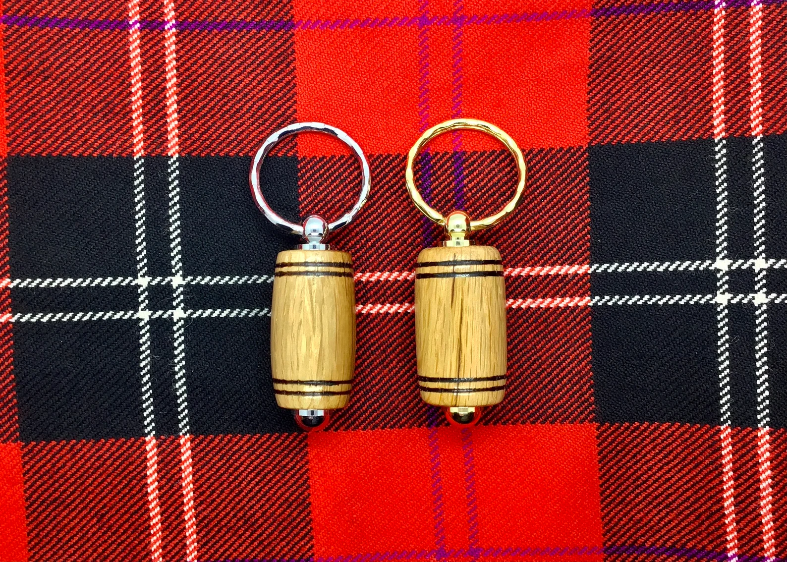 Authentic Oak Whisky Barrel Keyring N/A% Unique Gifts